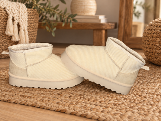 Cloud Nine Corduroy Cozy Boots – Ivory