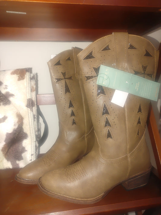 Sparkle Cross Cutout Detail Cowgirl Boots