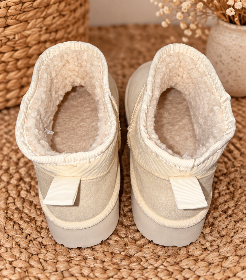 Cloud Nine Corduroy Cozy Boots – Ivory