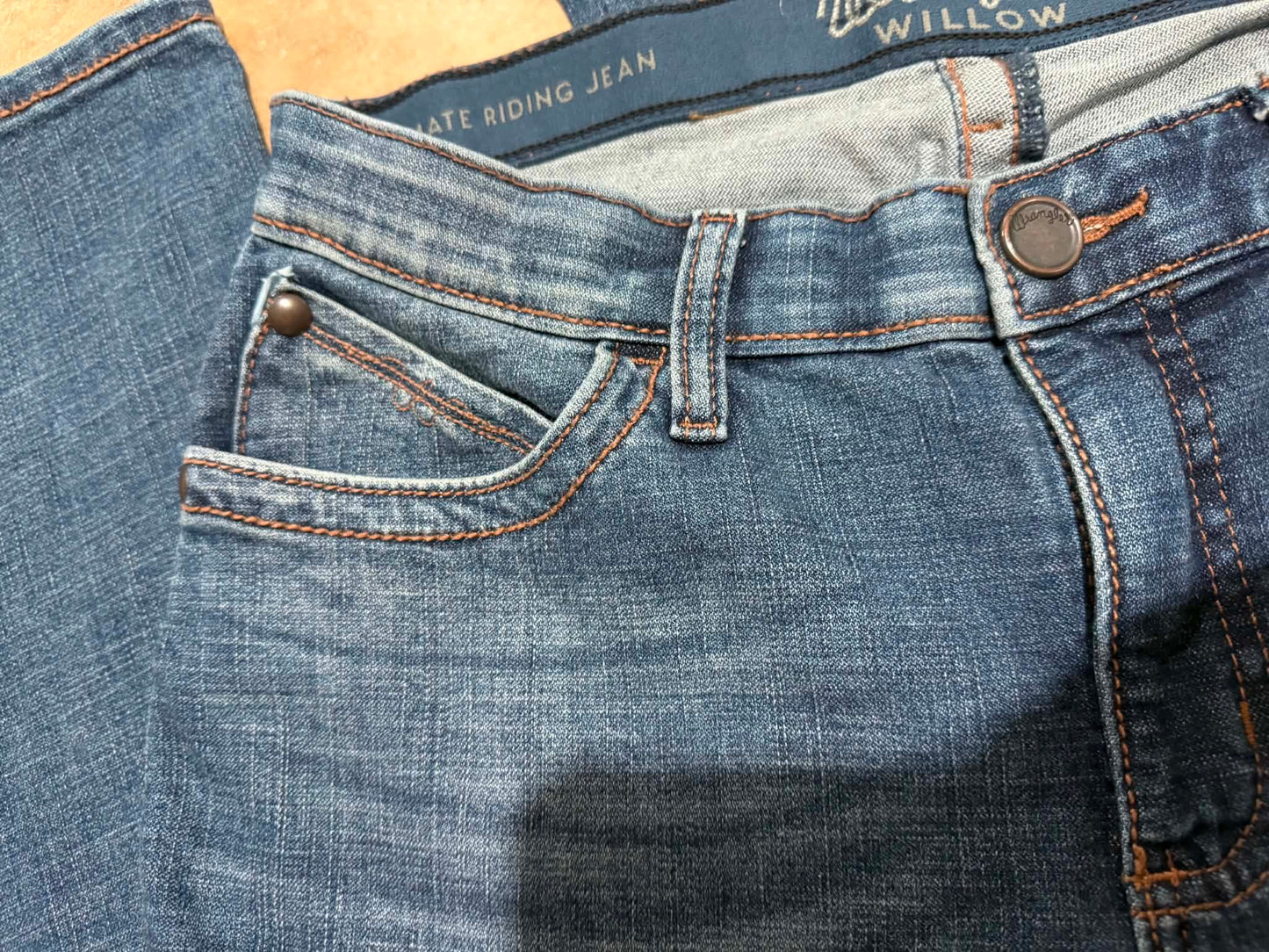 Wrangler Willow Ultimate Riding Jeans - Medium Wash