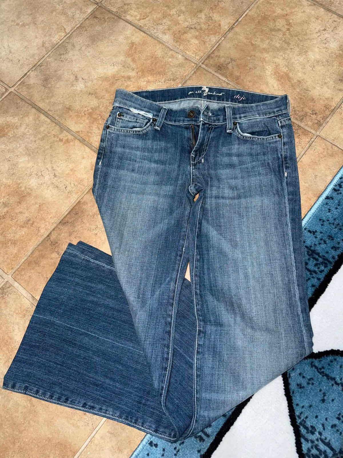 7 For All Mankind Dojo Jeans – Size 25